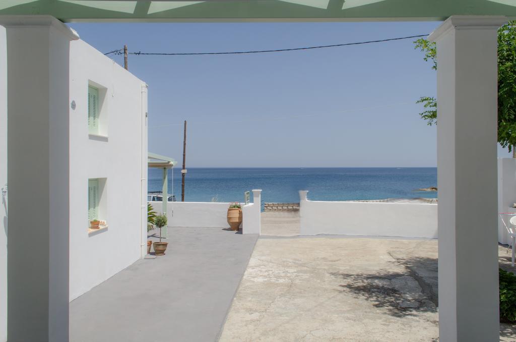 Georgias House Apartamento Skyros Quarto foto
