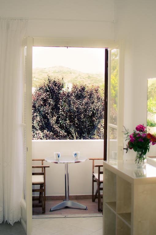 Georgias House Apartamento Skyros Quarto foto