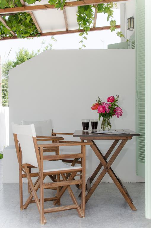 Georgias House Apartamento Skyros Exterior foto